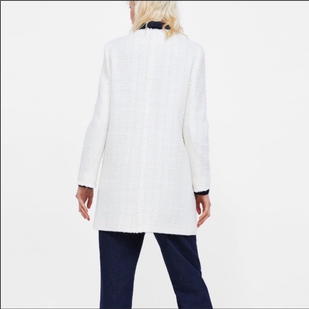 Zara Cream white Tweed coat with gold buttons - Picture 3 of 6